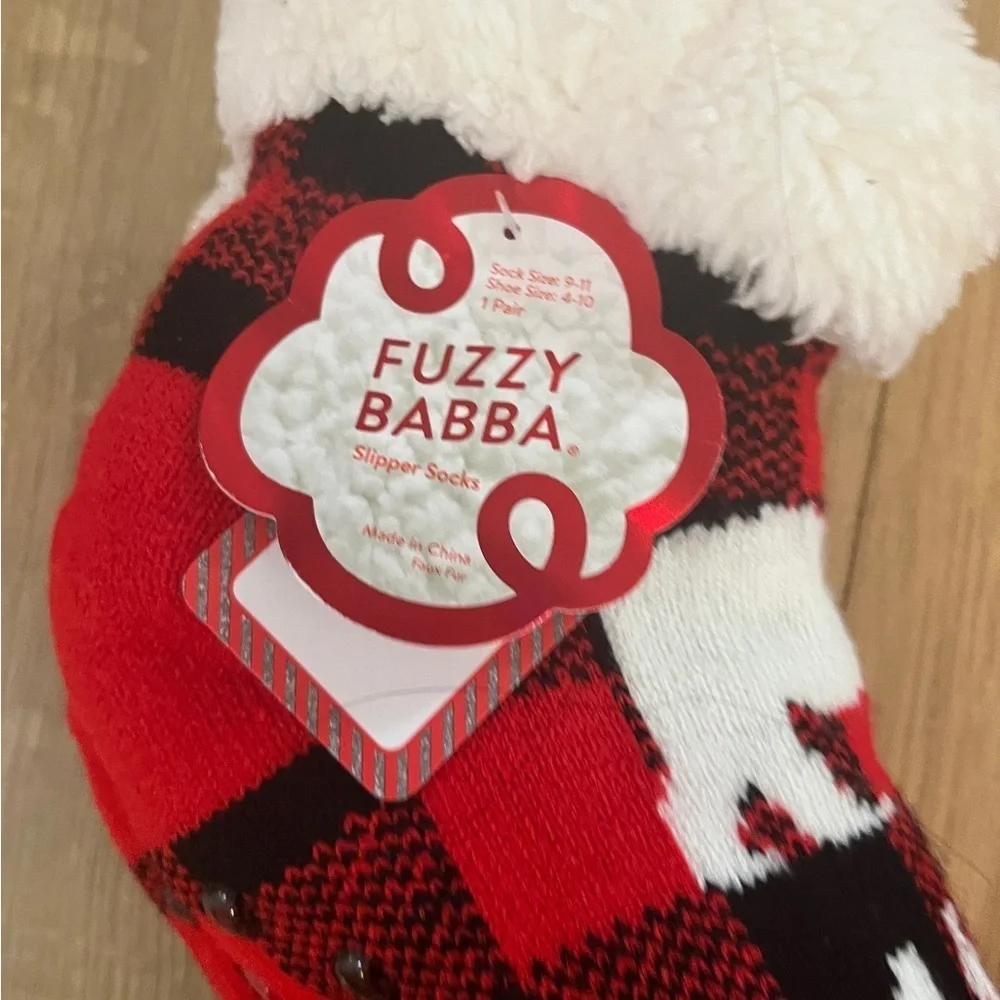 Set of 2 Cozy Christmas Slipper Socks – Fuzzy Babba & Legale – Size 4–10